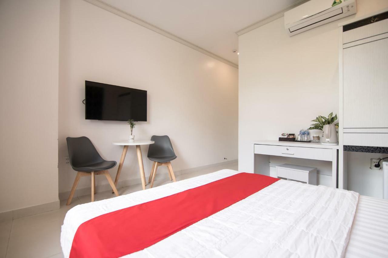 Bin Bin Hotel 4 - Near Sunrise City D7 Ho Chi Minh-Byen Eksteriør billede
