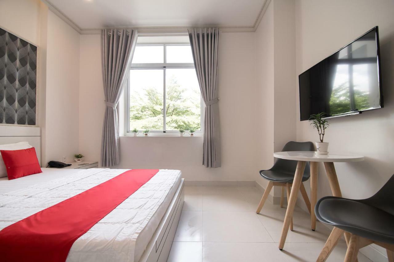 Bin Bin Hotel 4 - Near Sunrise City D7 Ho Chi Minh-Byen Eksteriør billede