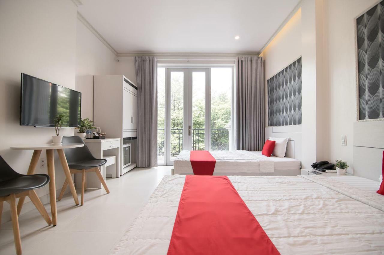 Bin Bin Hotel 4 - Near Sunrise City D7 Ho Chi Minh-Byen Eksteriør billede