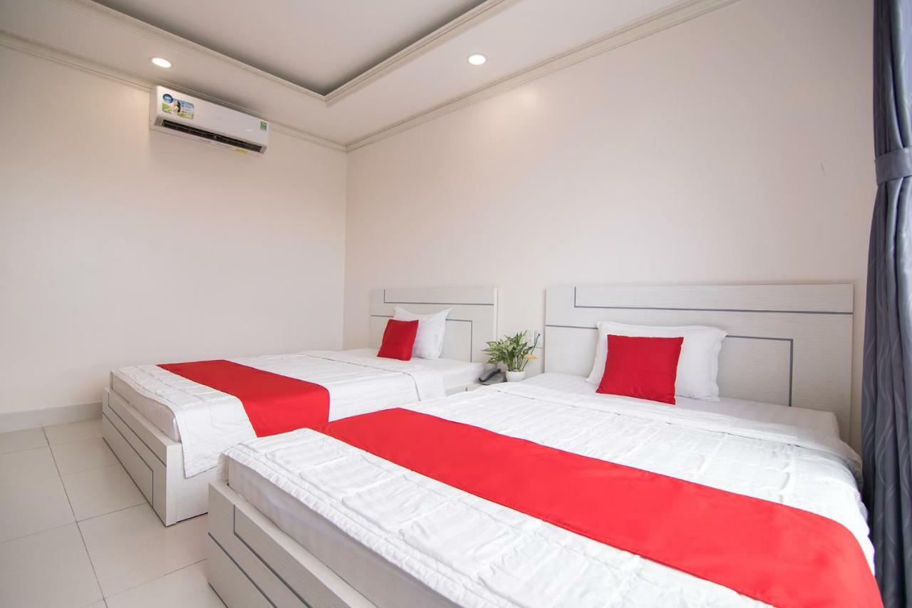 Bin Bin Hotel 4 - Near Sunrise City D7 Ho Chi Minh-Byen Eksteriør billede