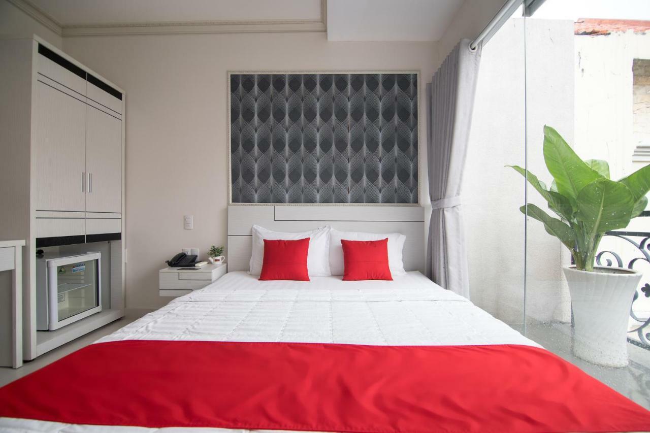 Bin Bin Hotel 4 - Near Sunrise City D7 Ho Chi Minh-Byen Eksteriør billede